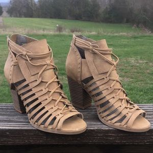 Tan strappy chunky heel open toe sandal